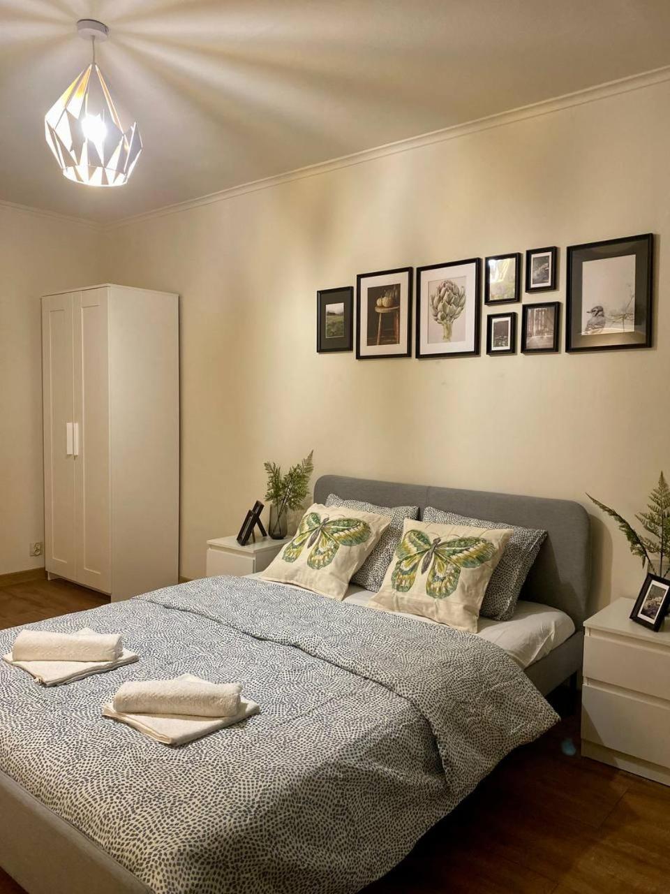 Halby Rooms Rondo Onz Varşova Dış mekan fotoğraf